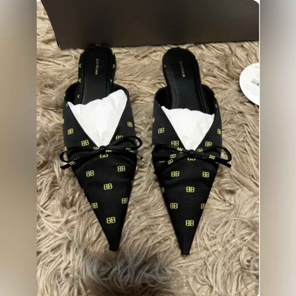 Balenciaga flats 39